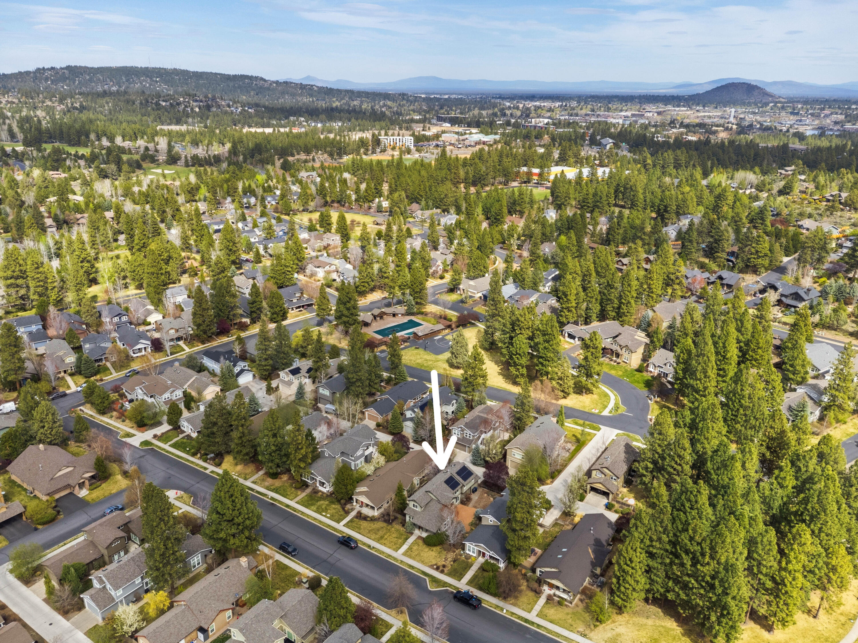 61425 Davis Lake Loop Bend, OR 97702 - Photo 47 of 51 03-Aerial