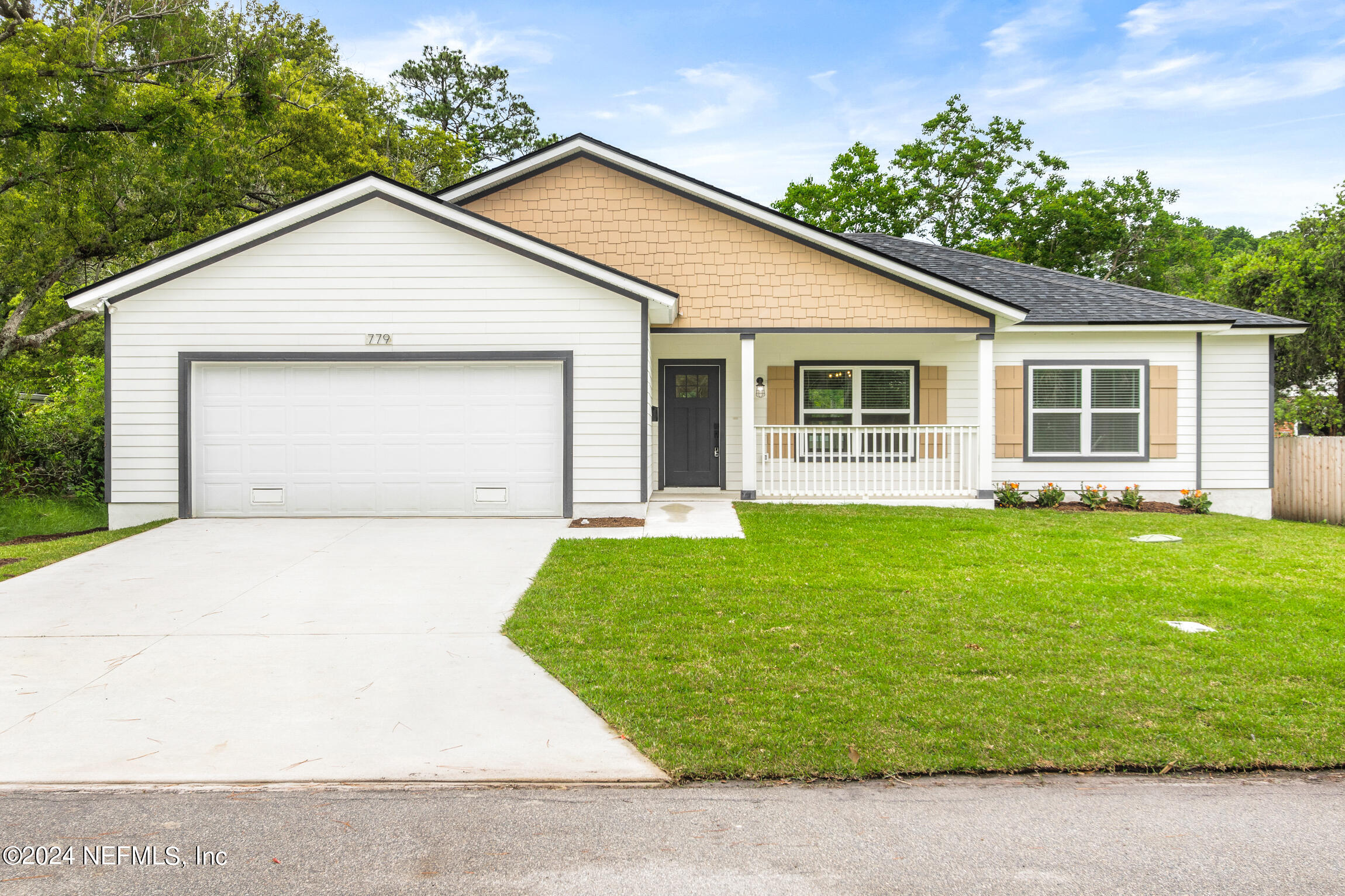 779 South Shores Road Jacksonville, FL 32207 - Photo 1 of 37 779 S Shores Rd