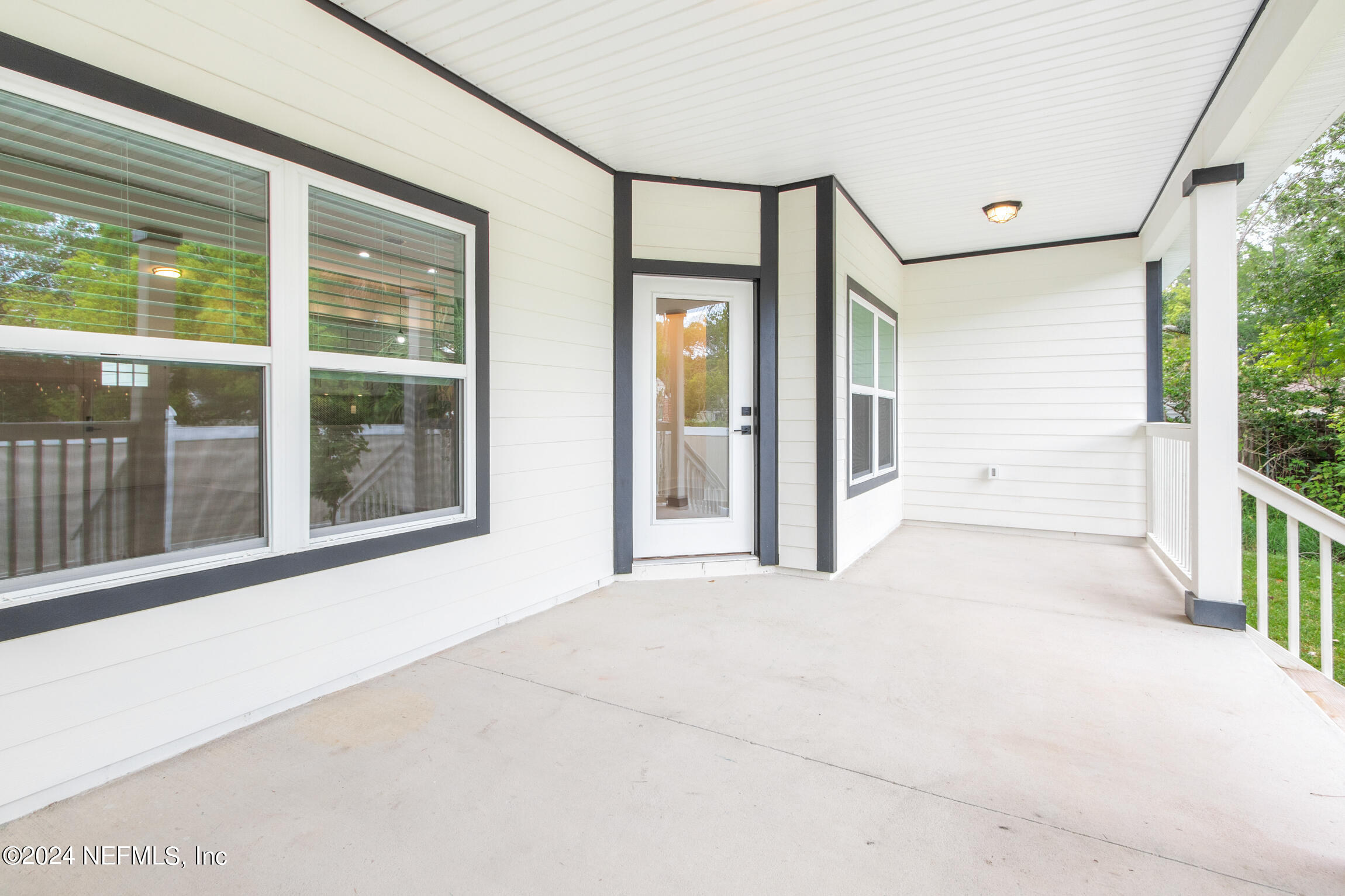 779 South Shores Road Jacksonville, FL 32207 - Photo 34 of 37 779 S Shores Rd