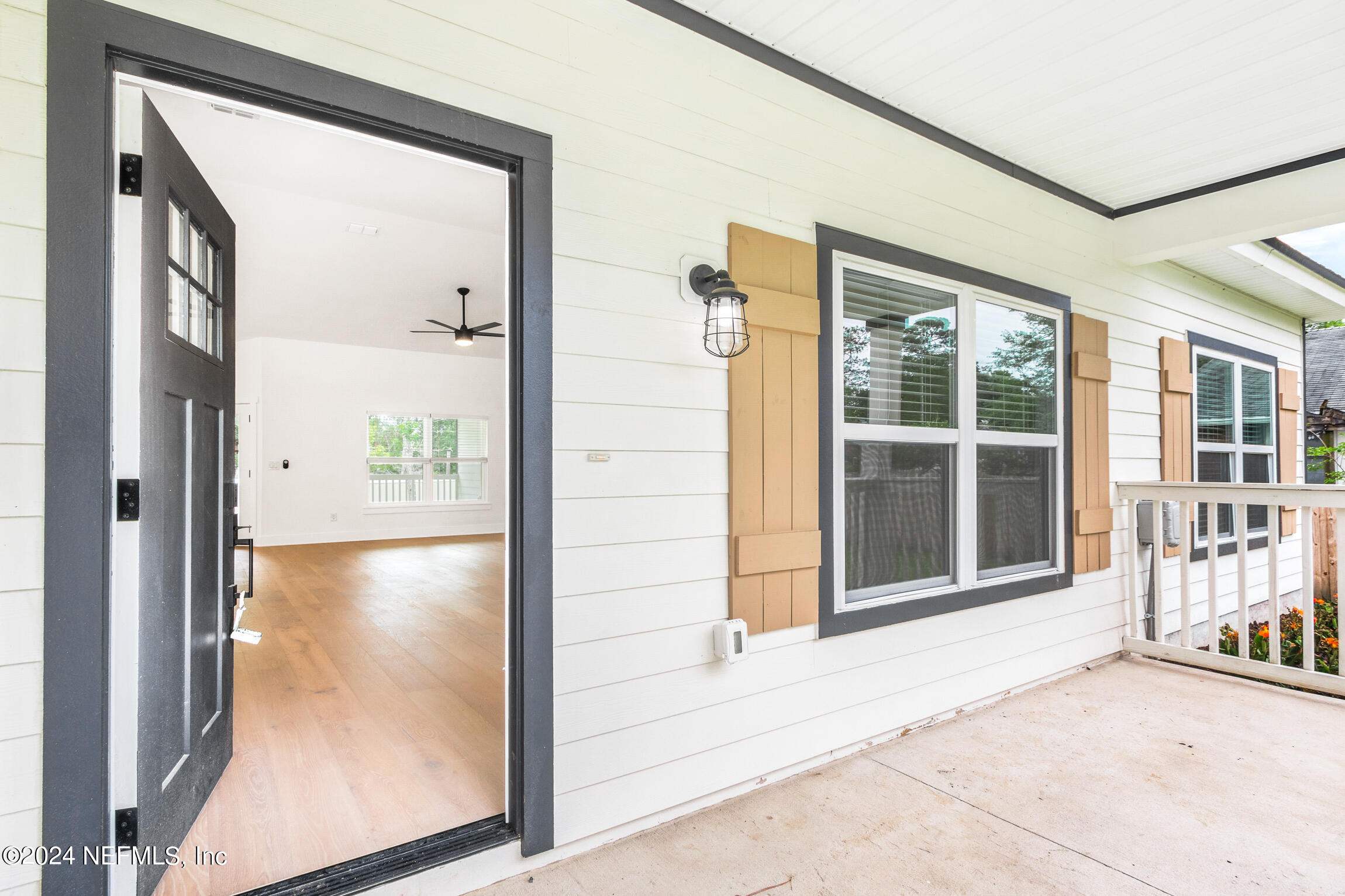 779 South Shores Road Jacksonville, FL 32207 - Photo 5 of 37 779 S Shores Rd