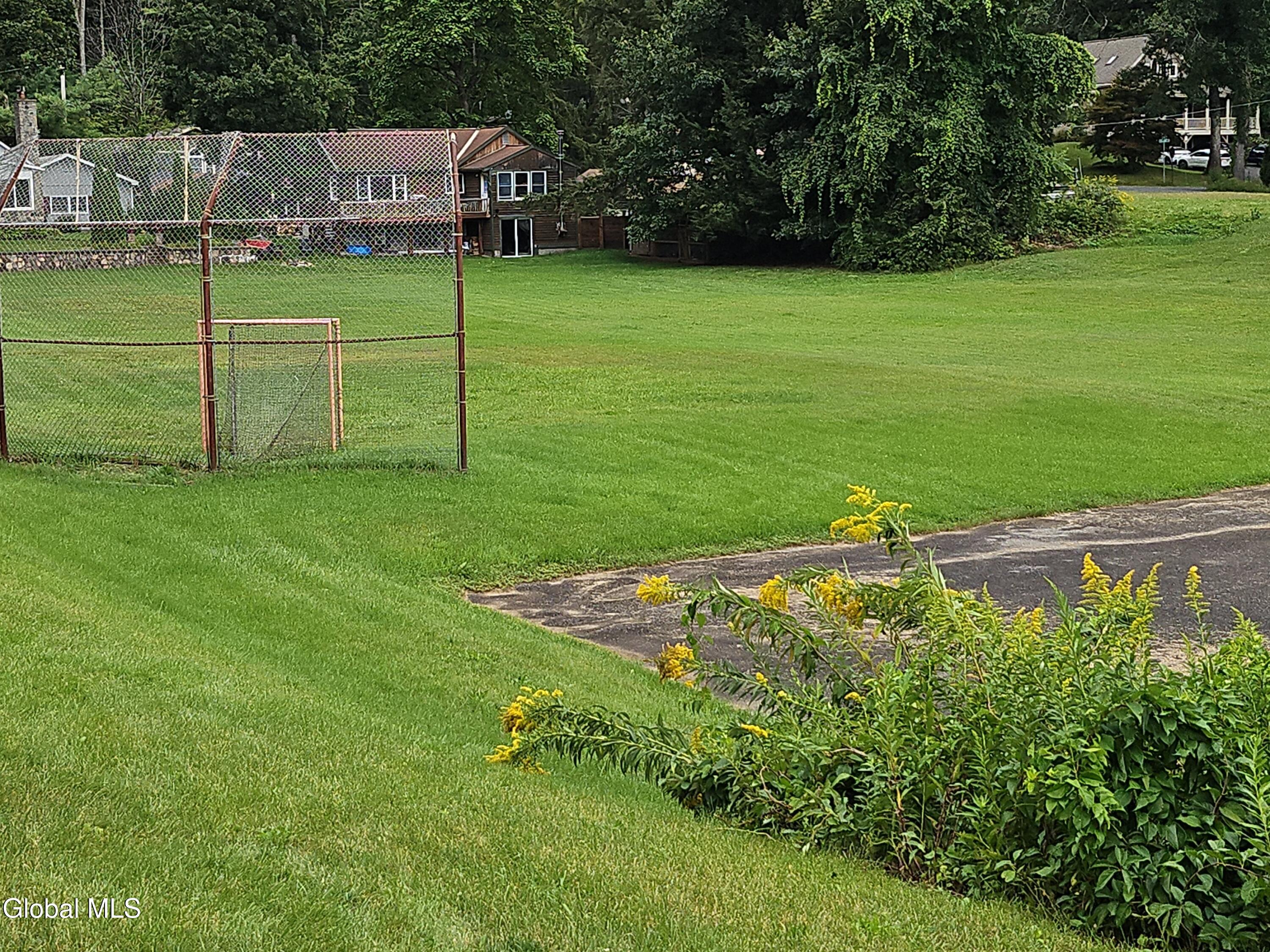 11 Sullivan Road Lake George, NY 12845 - Photo 46 of 47 Park