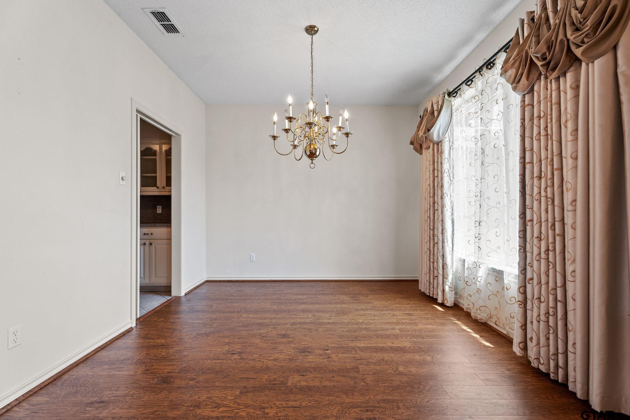 5337 Patton Circle Tyler, TX 75704 - Photo 8 of 29