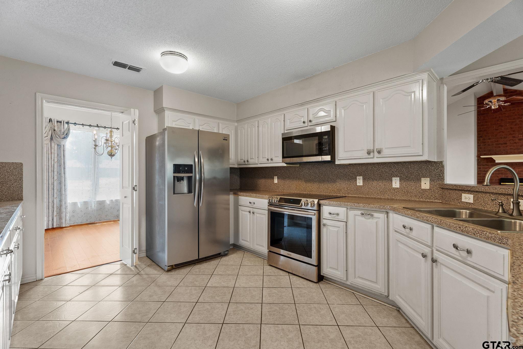 5337 Patton Circle Tyler, TX 75704 - Photo 10 of 29