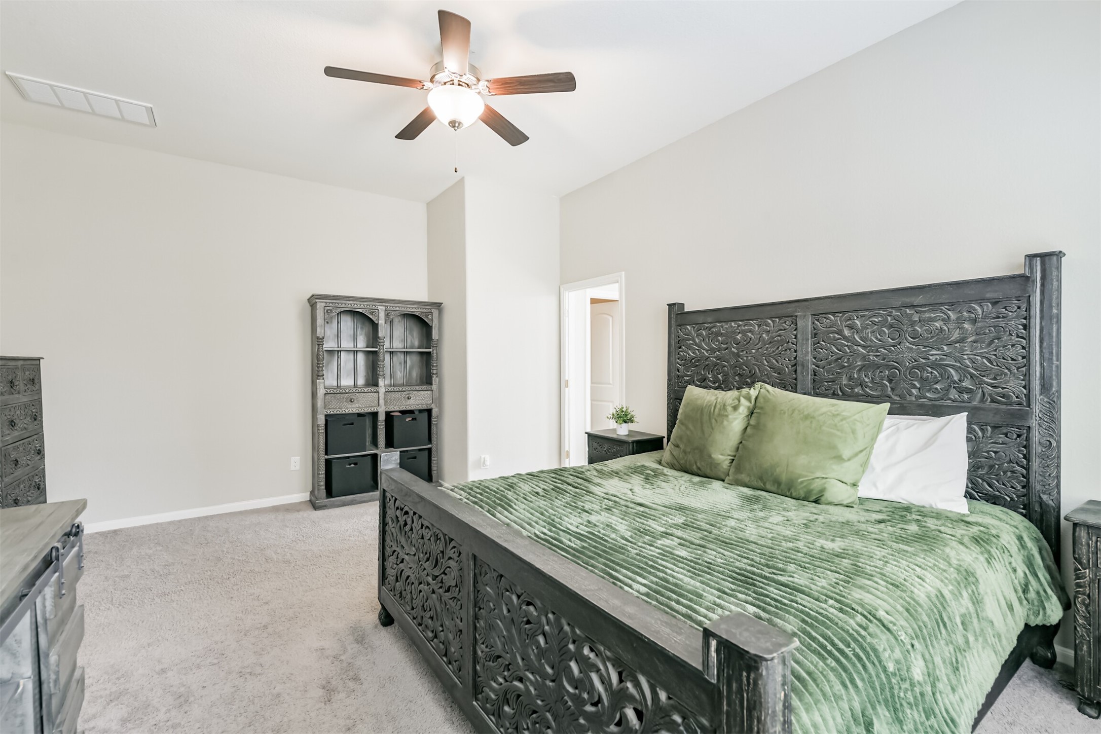 327 Biltmore Loop Montgomery, TX 77316 - Photo 27 of 34