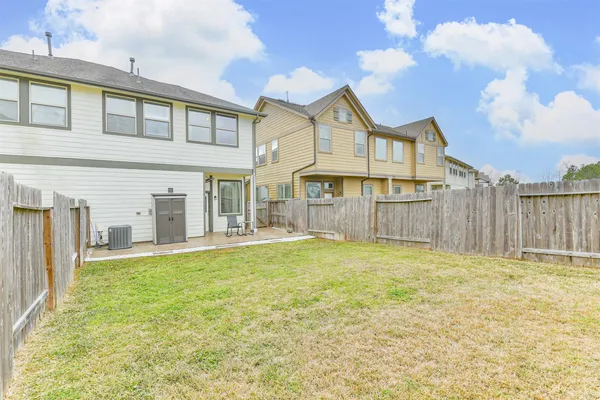 $258,999 | 327 Biltmore Loop, Montgomery, TX 77316
