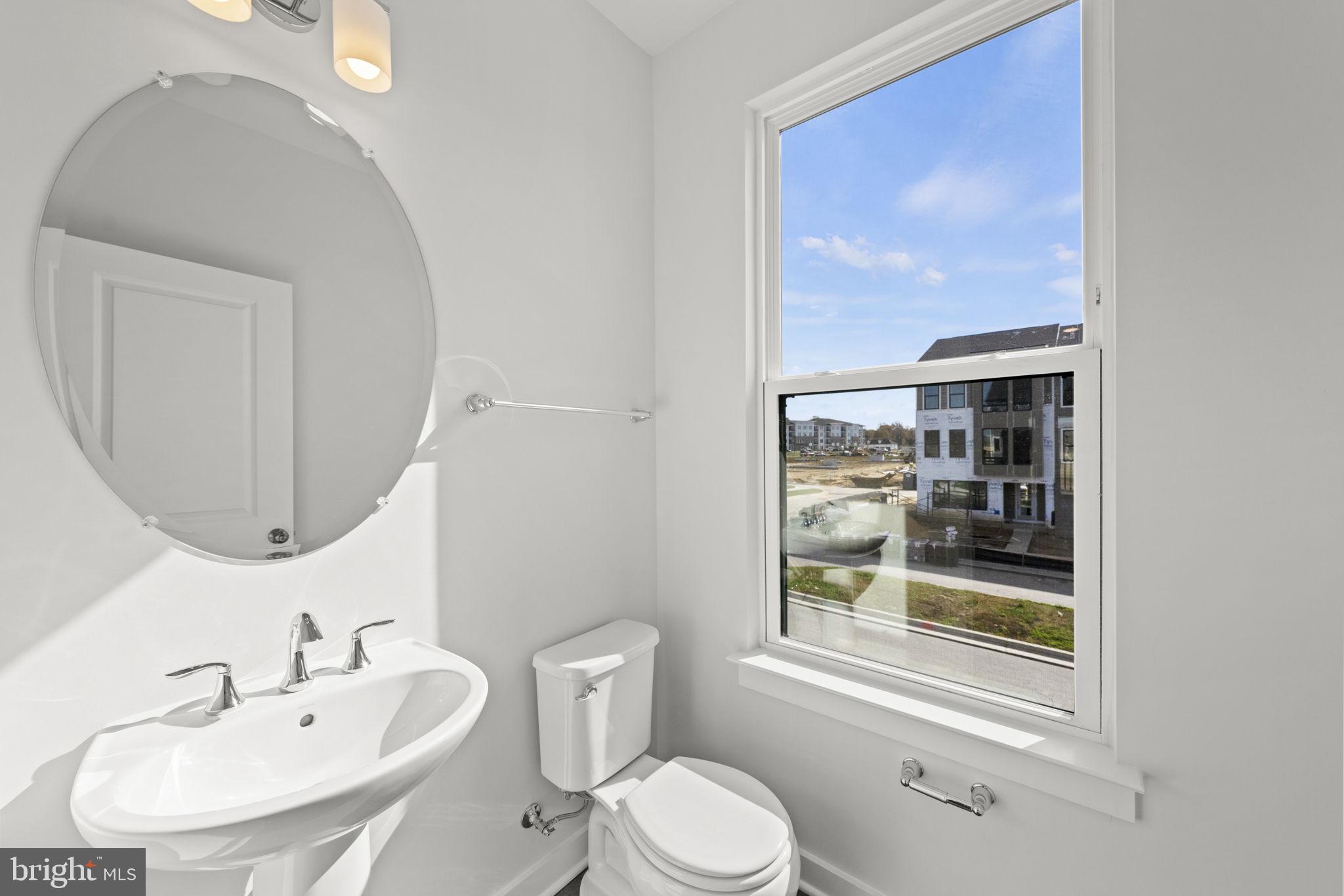 315 Summit Point Boulevard Bowie, MD 20716 - Photo 17 of 35