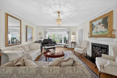 $6,500,000 | 150-154 Cross Street, Chatham, MA 02633