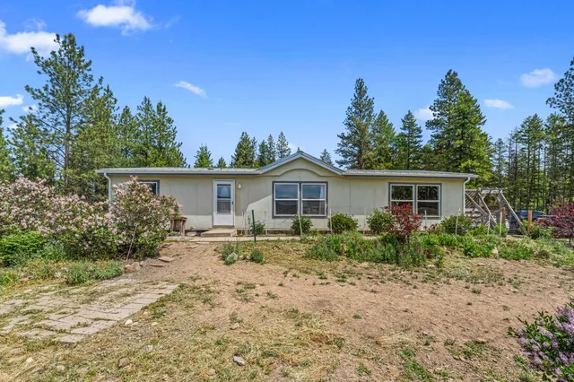 $399,900 | 2558 Grimm Road, Addy, WA 99101