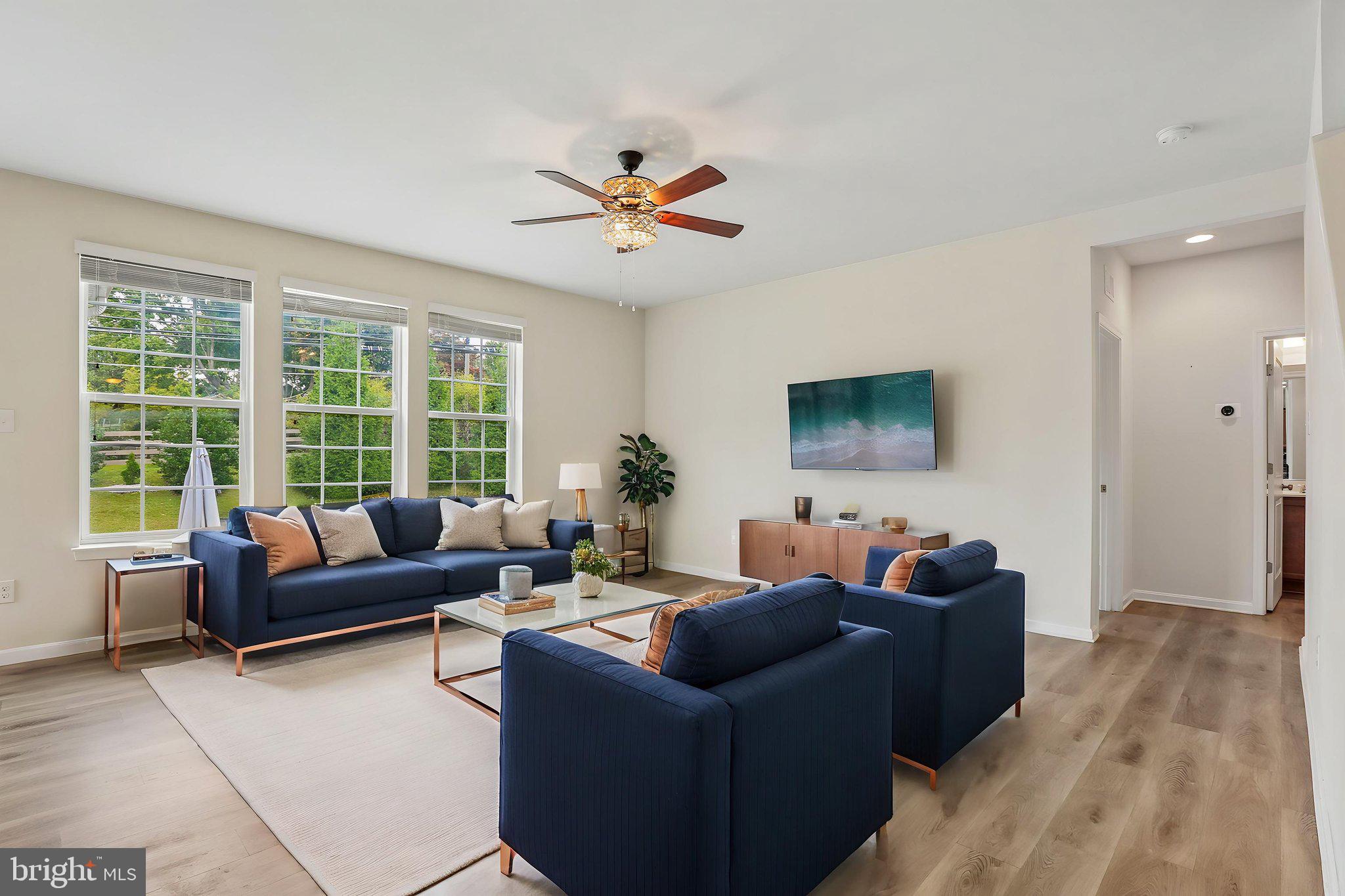682 Stonegate Road Westminster, MD 21157 - Photo 6 of 56 Gallery Image 6