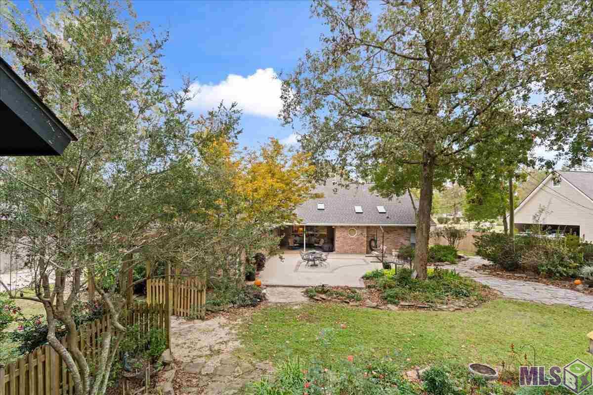 7025 Jim Rushing Road Denham Springs, LA 70706 - Photo 4 of 33 Gallery Image 4