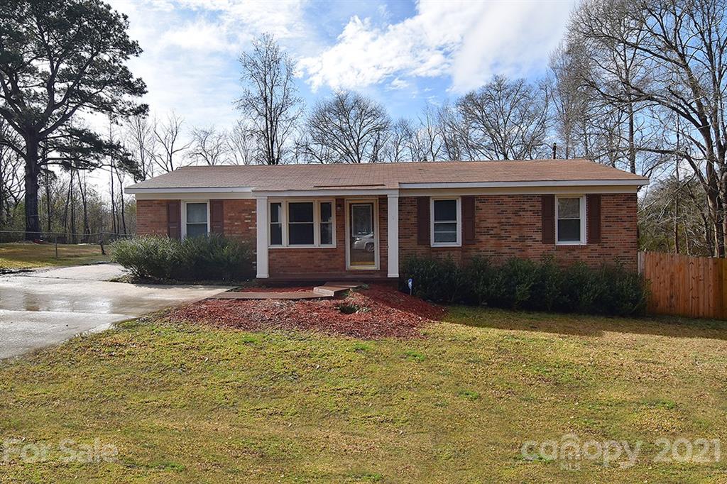 1100 Culp Street Lancaster, SC 29720 - Photo 1 of 30 a front view of house with yard and trees around
