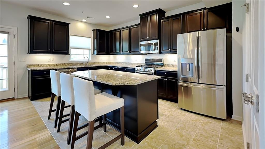 311 Rosecliff Road Wexford, PA 15090 - Photo 3 of 36 Gallery Image 3