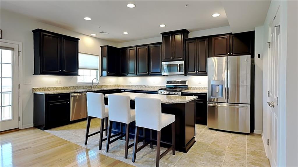 311 Rosecliff Road Wexford, PA 15090 - Photo 4 of 36 Gallery Image 4