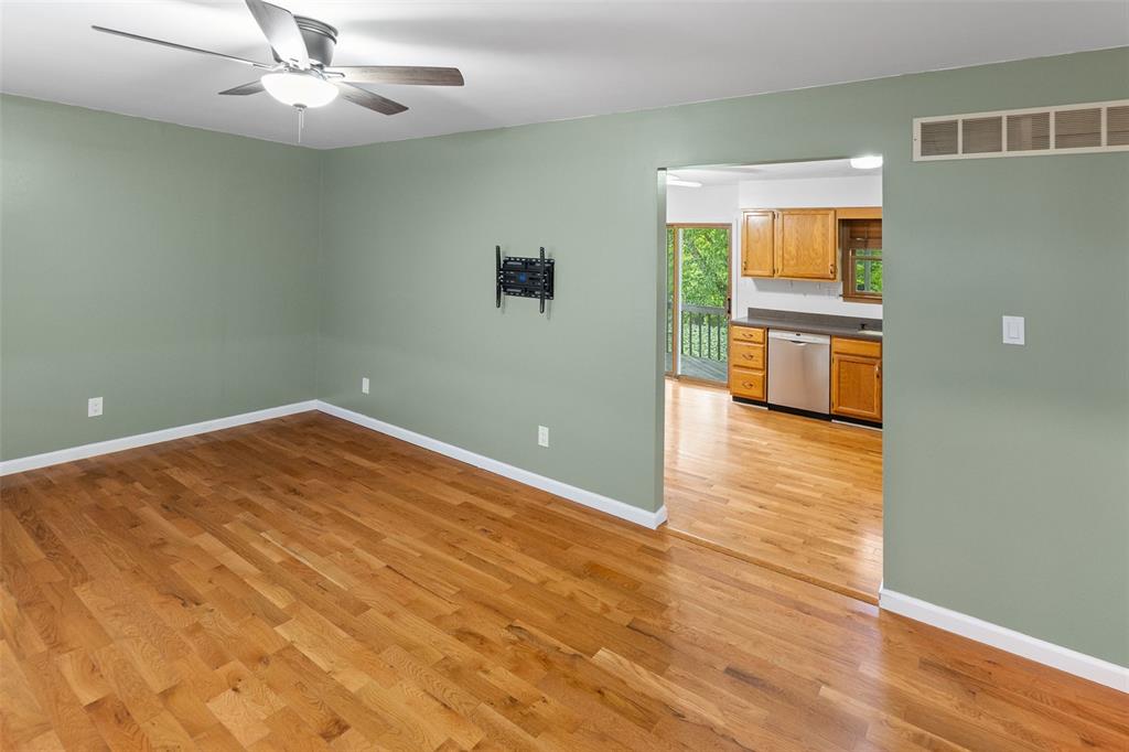 5591 Old Alton Road Granite City, IL 62040 - Photo 16 of 41 Gallery Image 16