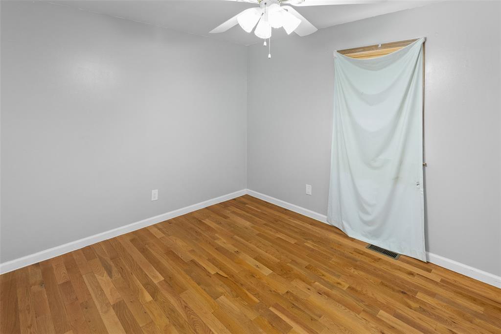 5591 Old Alton Road Granite City, IL 62040 - Photo 27 of 41 Gallery Image 27