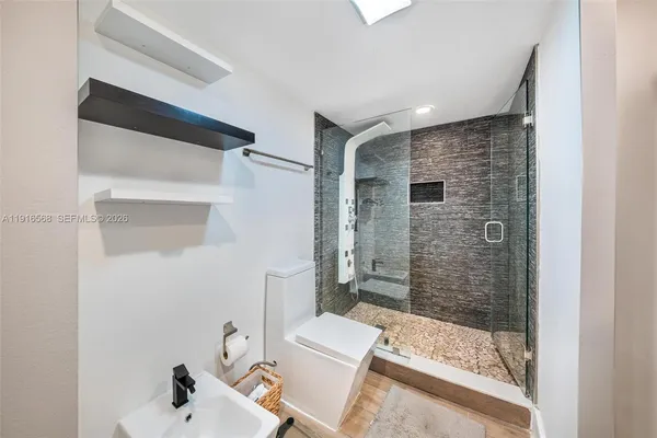 $575,000 | 1541 Brickell Avenue, Unit C406, Miami, FL 33129
