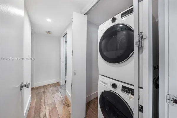 $575,000 | 1541 Brickell Avenue, Unit C406, Miami, FL 33129