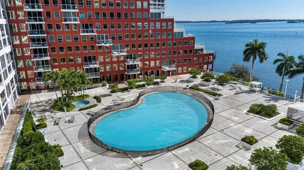 $575,000 | 1541 Brickell Avenue, Unit C406, Miami, FL 33129