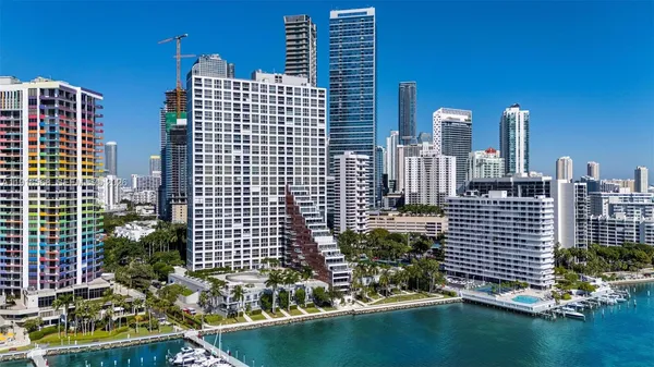 $575,000 | 1541 Brickell Avenue, Unit C406, Miami, FL 33129