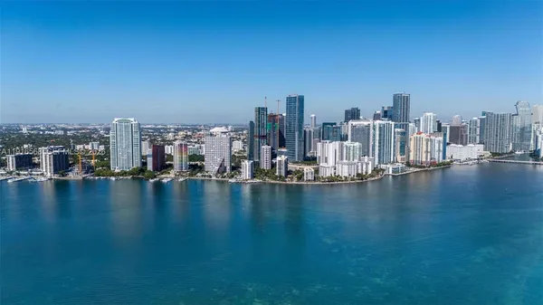 $575,000 | 1541 Brickell Avenue, Unit C406, Miami, FL 33129