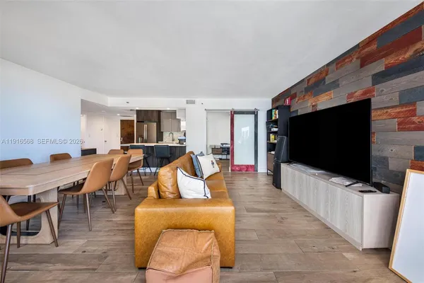 $575,000 | 1541 Brickell Avenue, Unit C406, Miami, FL 33129