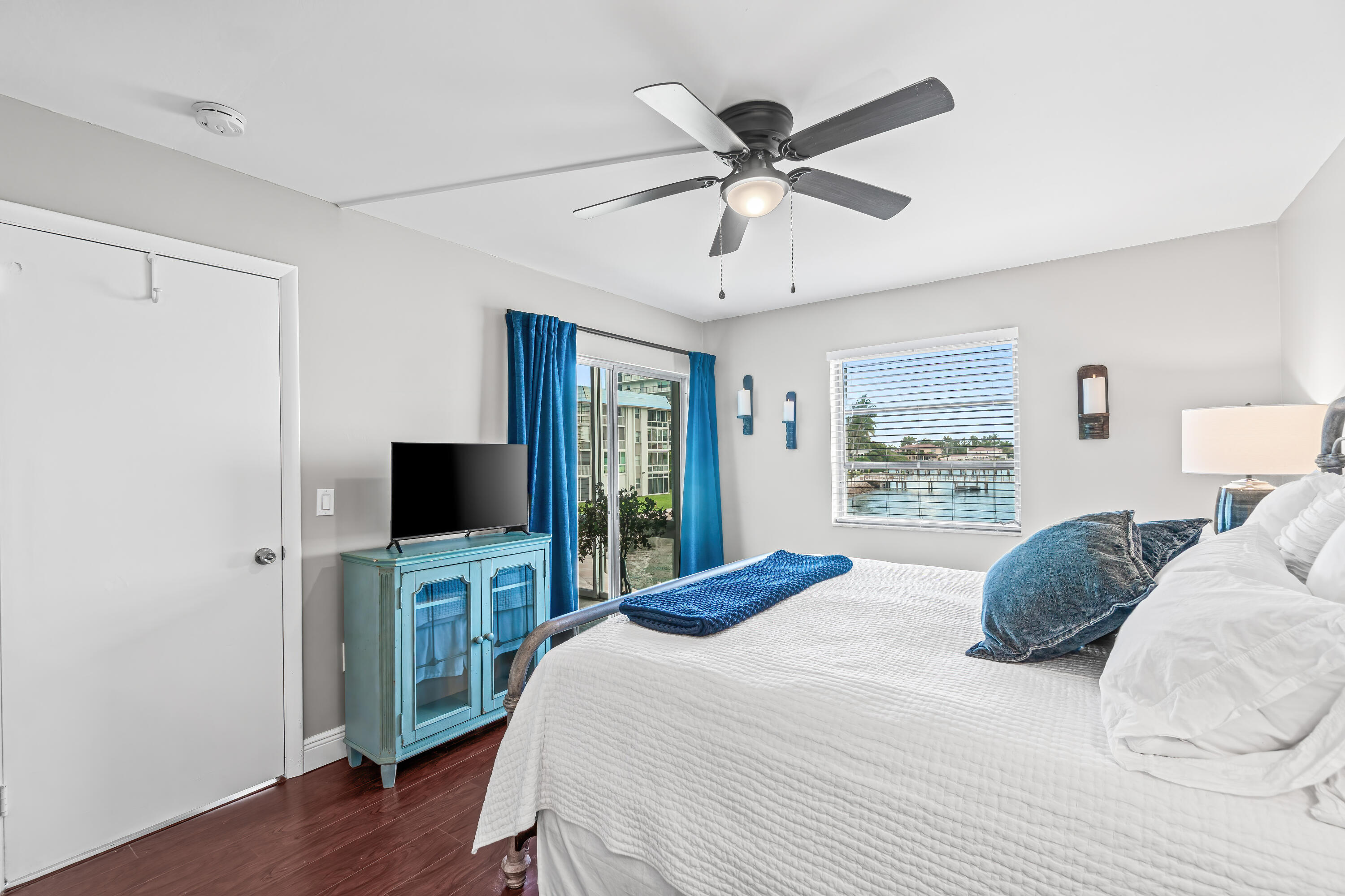 410 Wilma Circle, Unit 203 Riviera Beach, FL 33404 - Photo 11 of 36 015-410WilmaCircle-203-RivieraBeach-FL-3