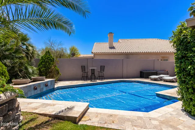 a front view of house with yard nad seating space