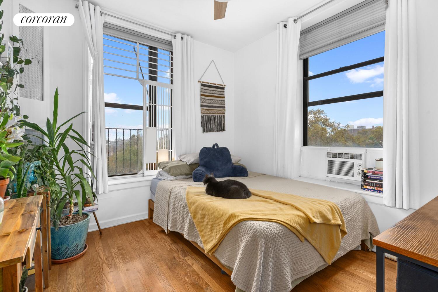 451 West 166th Street, Unit 4D Manhattan, NY 10032 - Photo 4 of 7