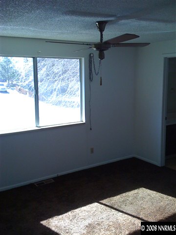 1585 Kings Row Reno, NV 89503 - Photo 5 of 8 Photo 5