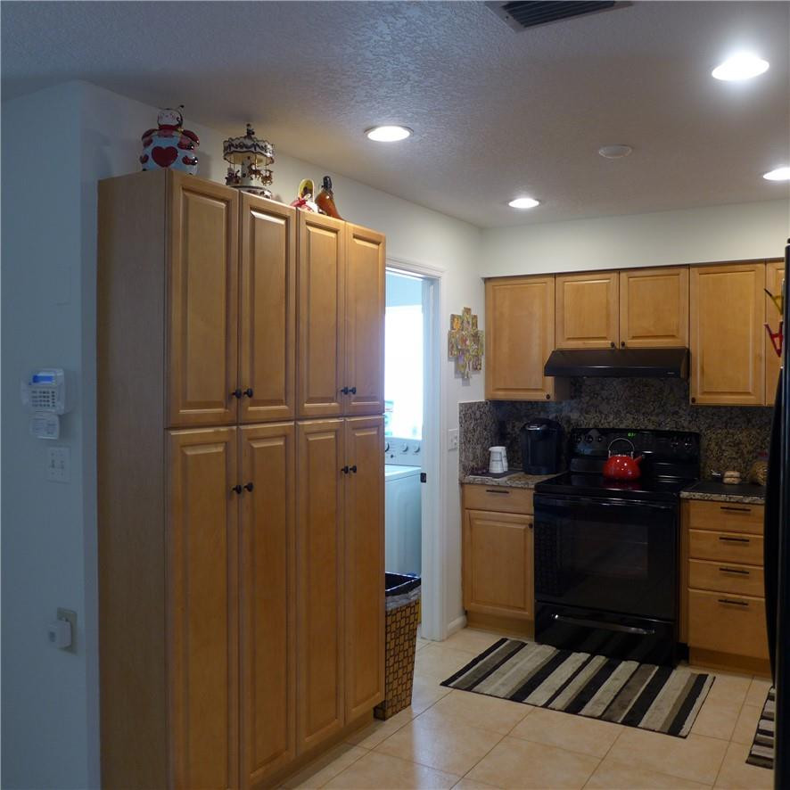 525 Northwest 54th Street Boca Raton, FL 33487 - Photo 11 of 37 Photo 11