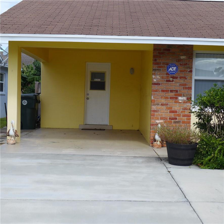 525 Northwest 54th Street Boca Raton, FL 33487 - Photo 3 of 37 Photo 3