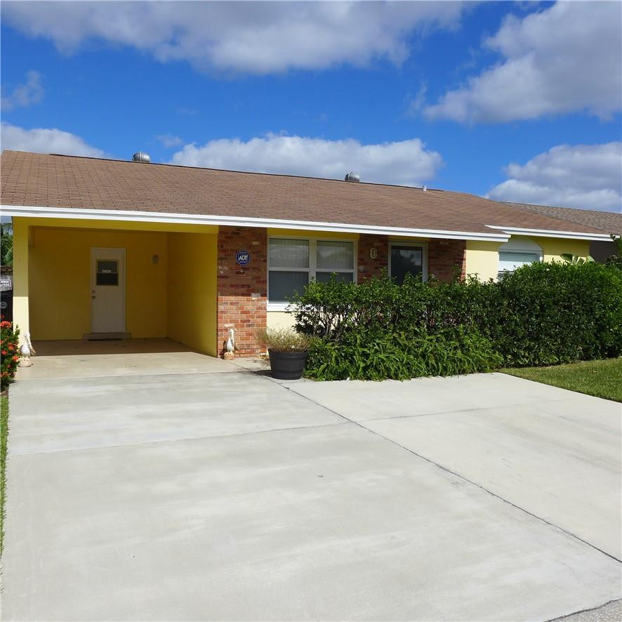 525 Northwest 54th Street Boca Raton, FL 33487 - Photo 4 of 37 Photo 4