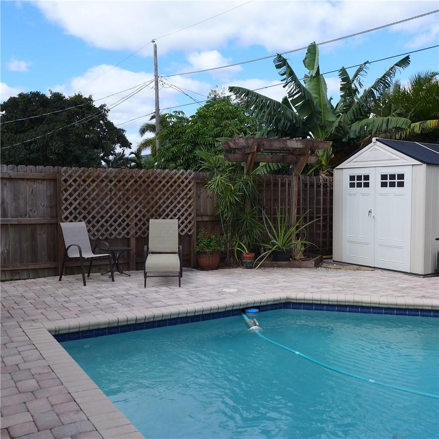 525 Northwest 54th Street Boca Raton, FL 33487 - Photo 5 of 37 Photo 5
