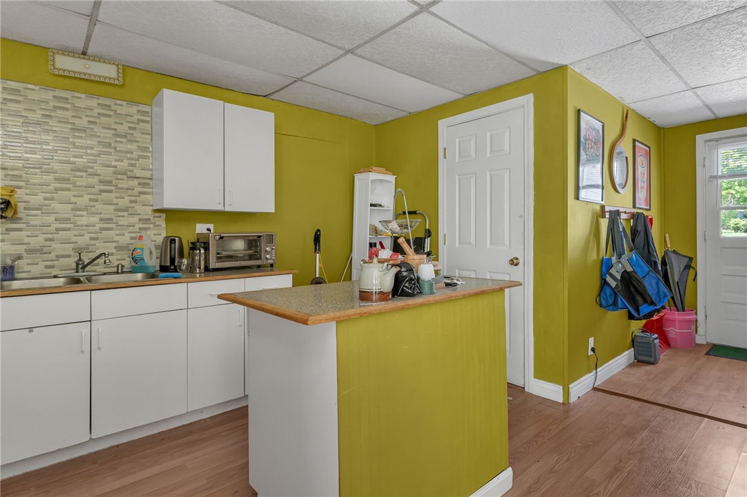 19 Hardwick Street Cumberland, RI 02864 - Photo 22 of 40