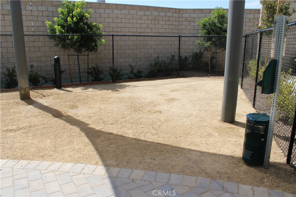 9190 Connolly Lane Riverside, CA 92503 - Photo 37 of 40