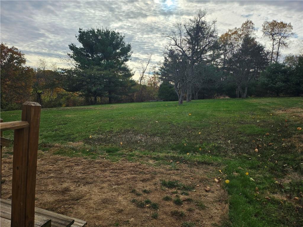 124 Clover Drive Monaca, PA 15061 - Photo 4 of 14 a view of outdoor space and yard