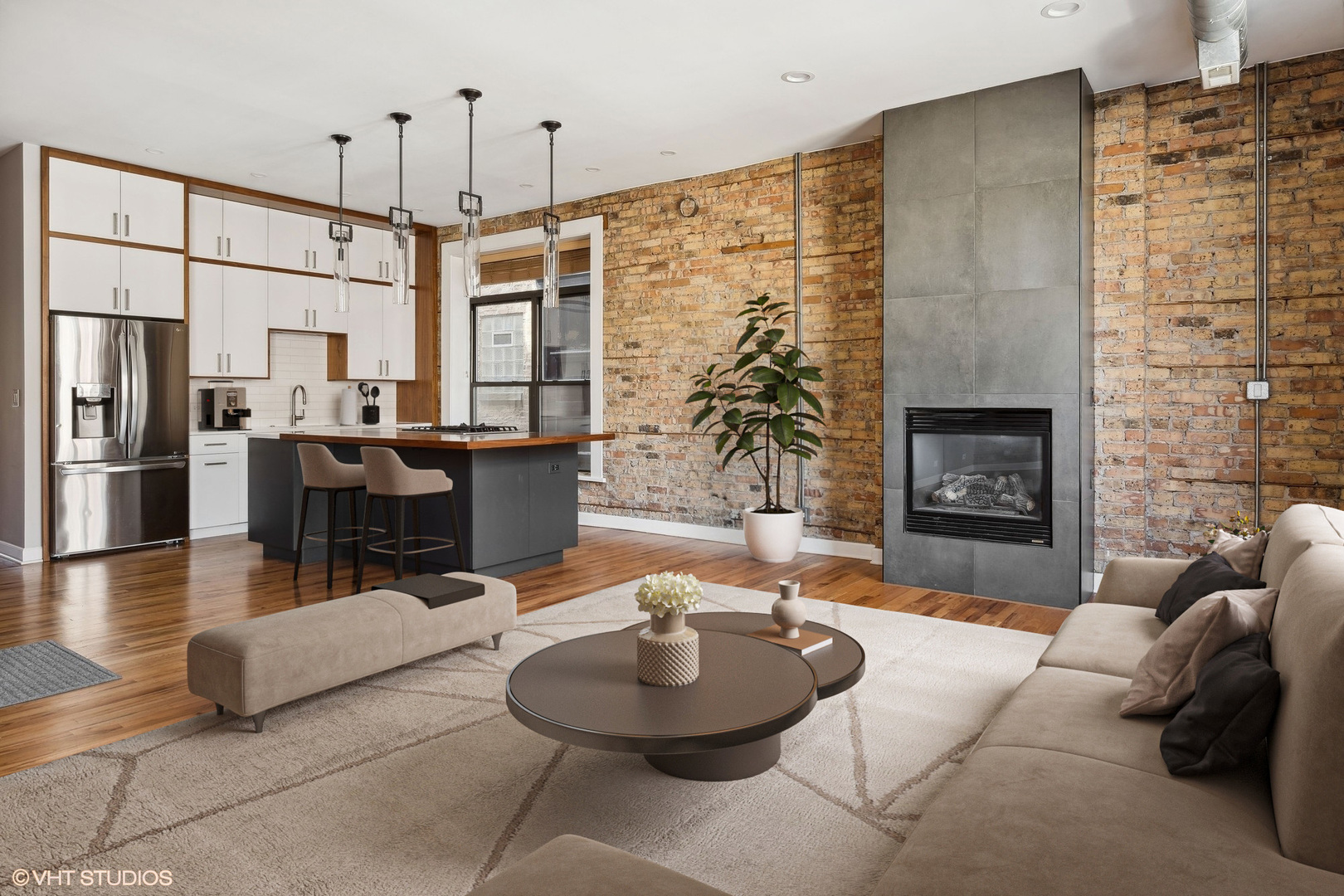 717 West Briar Place, Unit 2W Chicago, IL 60657 - Photo 7 of 26 a living room with furniture and a fireplace