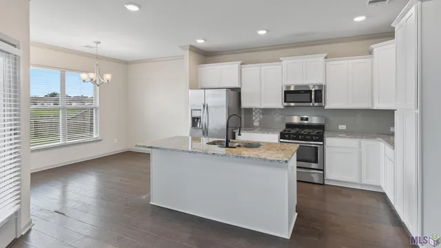 $2,800 | 1237 Foxtail Drive, Baton Rouge, LA 70820