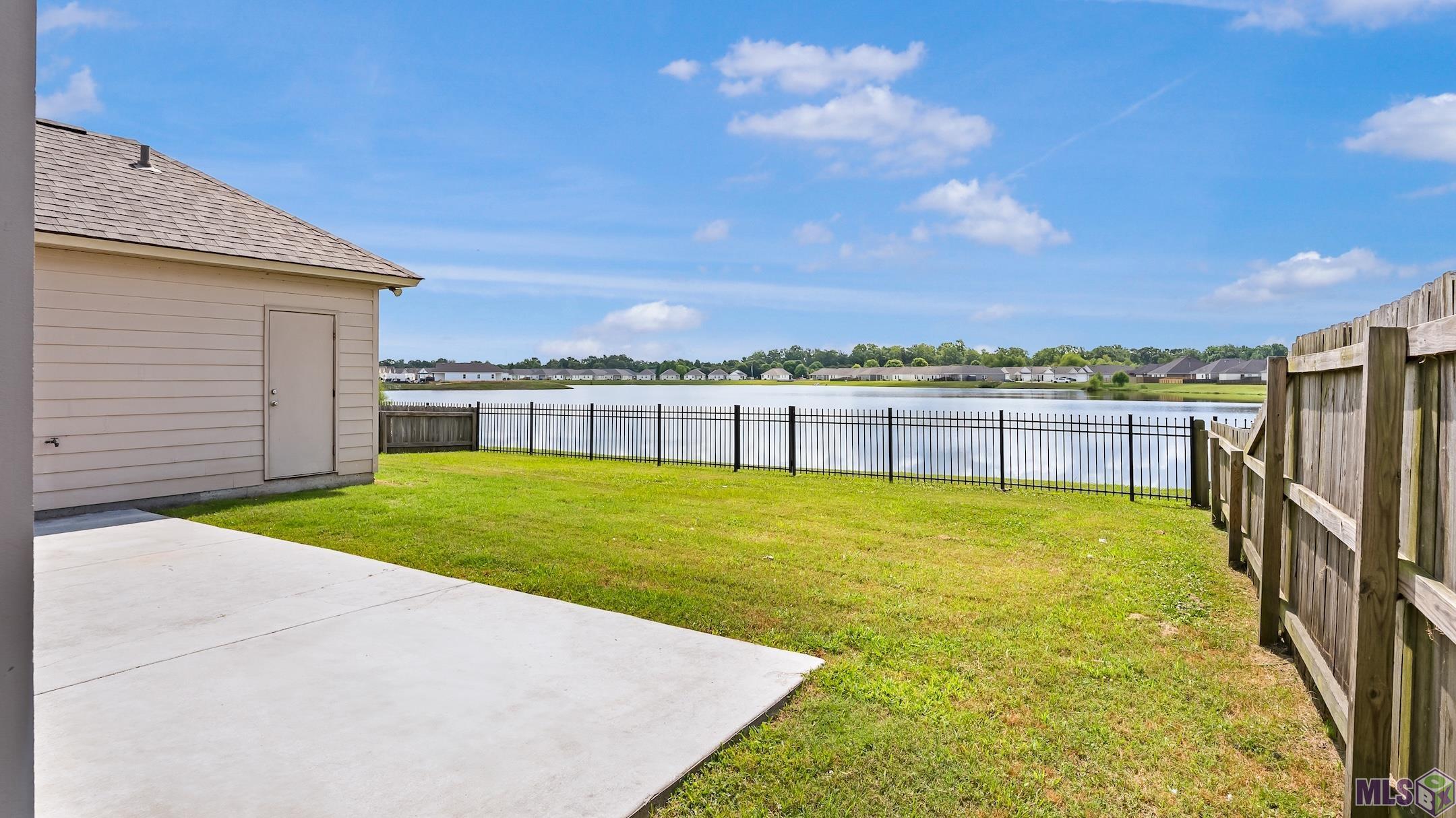 1237 Foxtail Drive Baton Rouge, LA 70820 - Photo 9 of 10