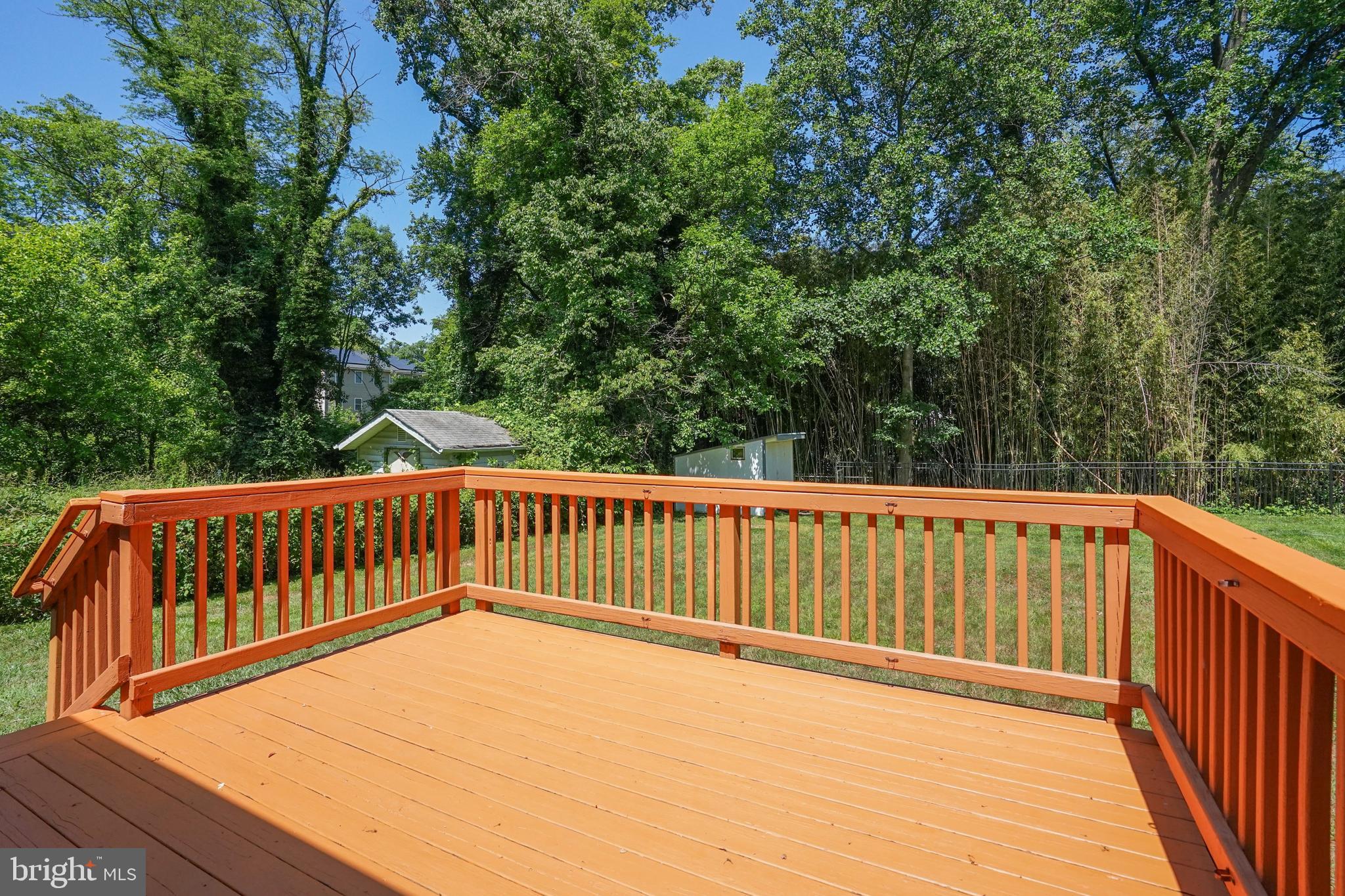 2023 Griffith Road Falls Church, VA 22043 - Photo 20 of 23 Deck off kitchen