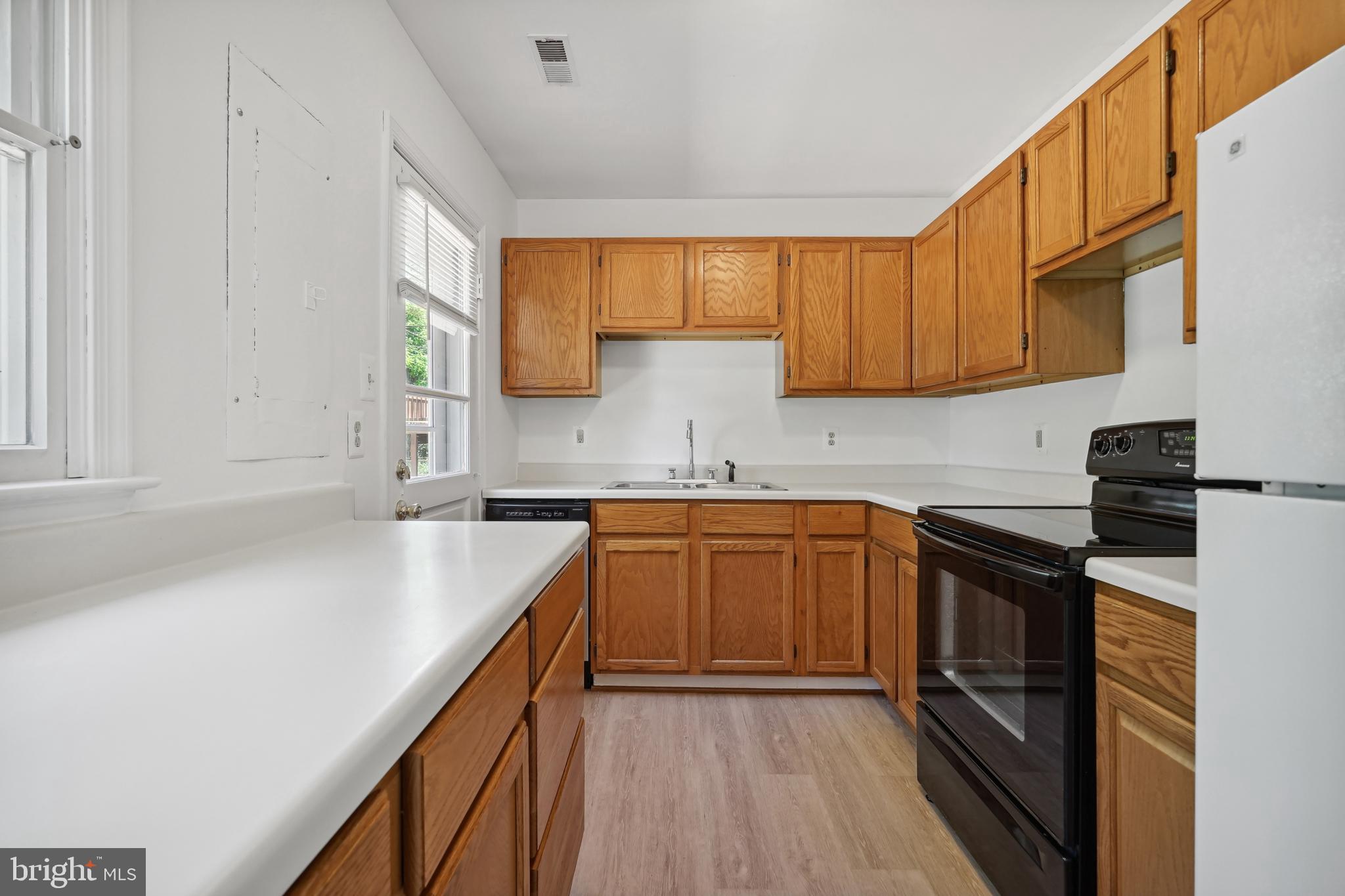 2023 Griffith Road Falls Church, VA 22043 - Photo 4 of 23 Updated kitchen