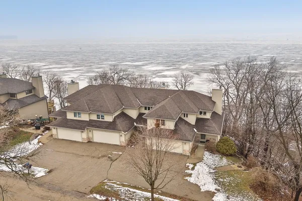 $600,000 | N807 Waubunsee Trail, Unit 3, Fort Atkinson, WI 53538