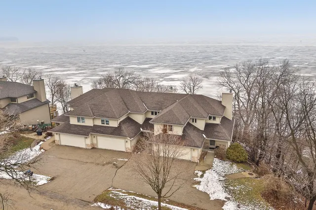 $600,000 | N807 Waubunsee Trail, Unit 3, Fort Atkinson, WI 53538