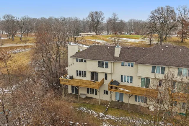 $600,000 | N807 Waubunsee Trail, Unit 3, Fort Atkinson, WI 53538