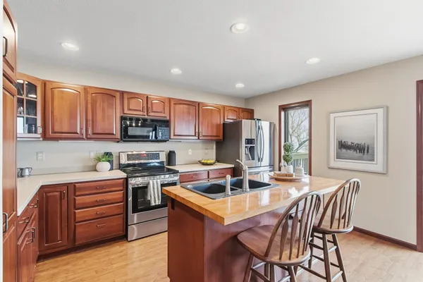 $600,000 | N807 Waubunsee Trail, Unit 3, Fort Atkinson, WI 53538