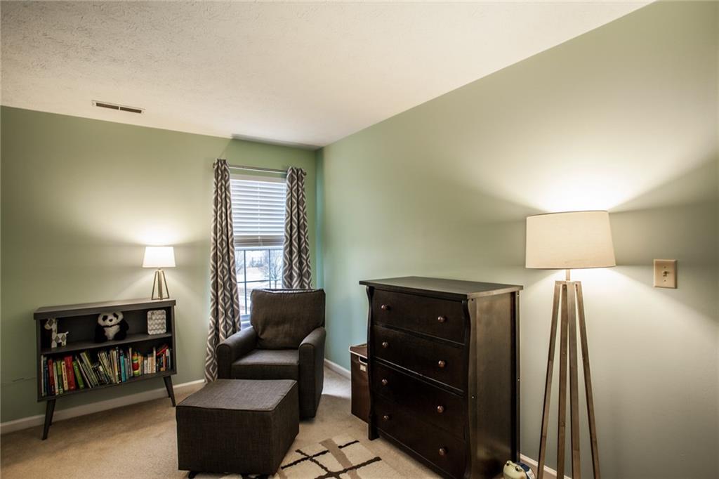 12406 Schoolhouse Road Fishers, IN 46037 - Photo 18 of 26 Gallery Image 18
