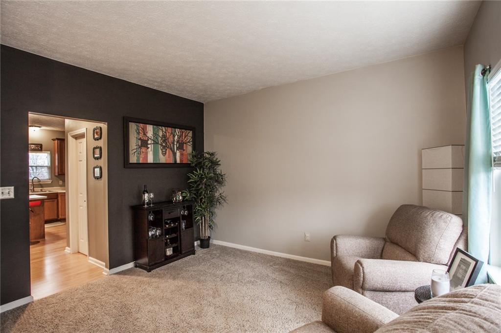 12406 Schoolhouse Road Fishers, IN 46037 - Photo 3 of 26 Gallery Image 3