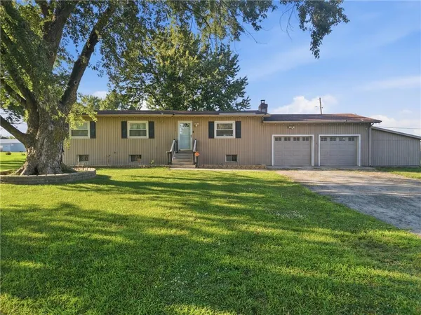 $375,000 | 20840 West 180th Street, Olathe, KS 66062