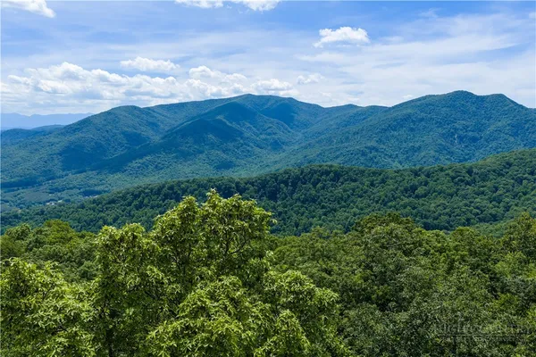 $249,000 | Lot 11 Mountain Laurel Parkway, Newland, NC 28657