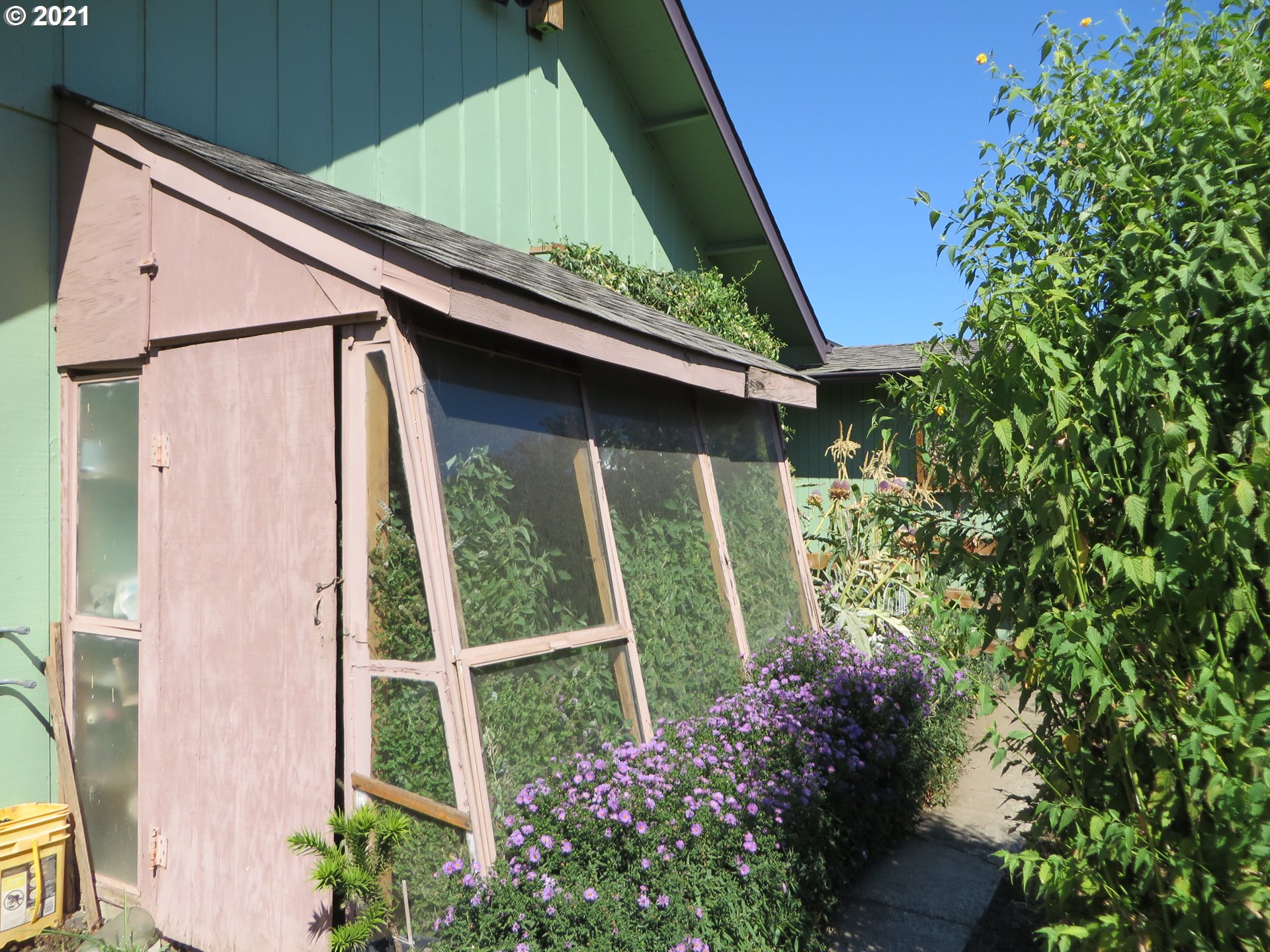 996 Berntzen Road Eugene, OR 97402 - Photo 31 of 31 Gallery Image 31